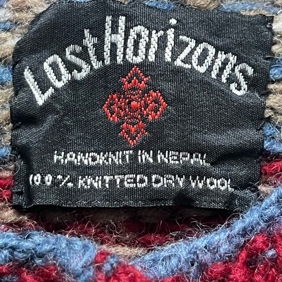 Lost Horizons 100% Wool Hand Knit Western Inspired Pattern Cardigan Sweater - Picture 2 of 13